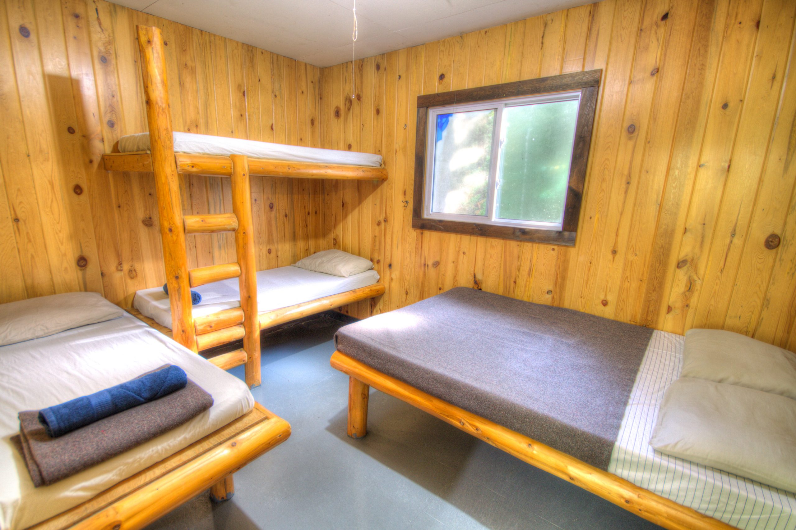 Dimple Lake cabin bedroom