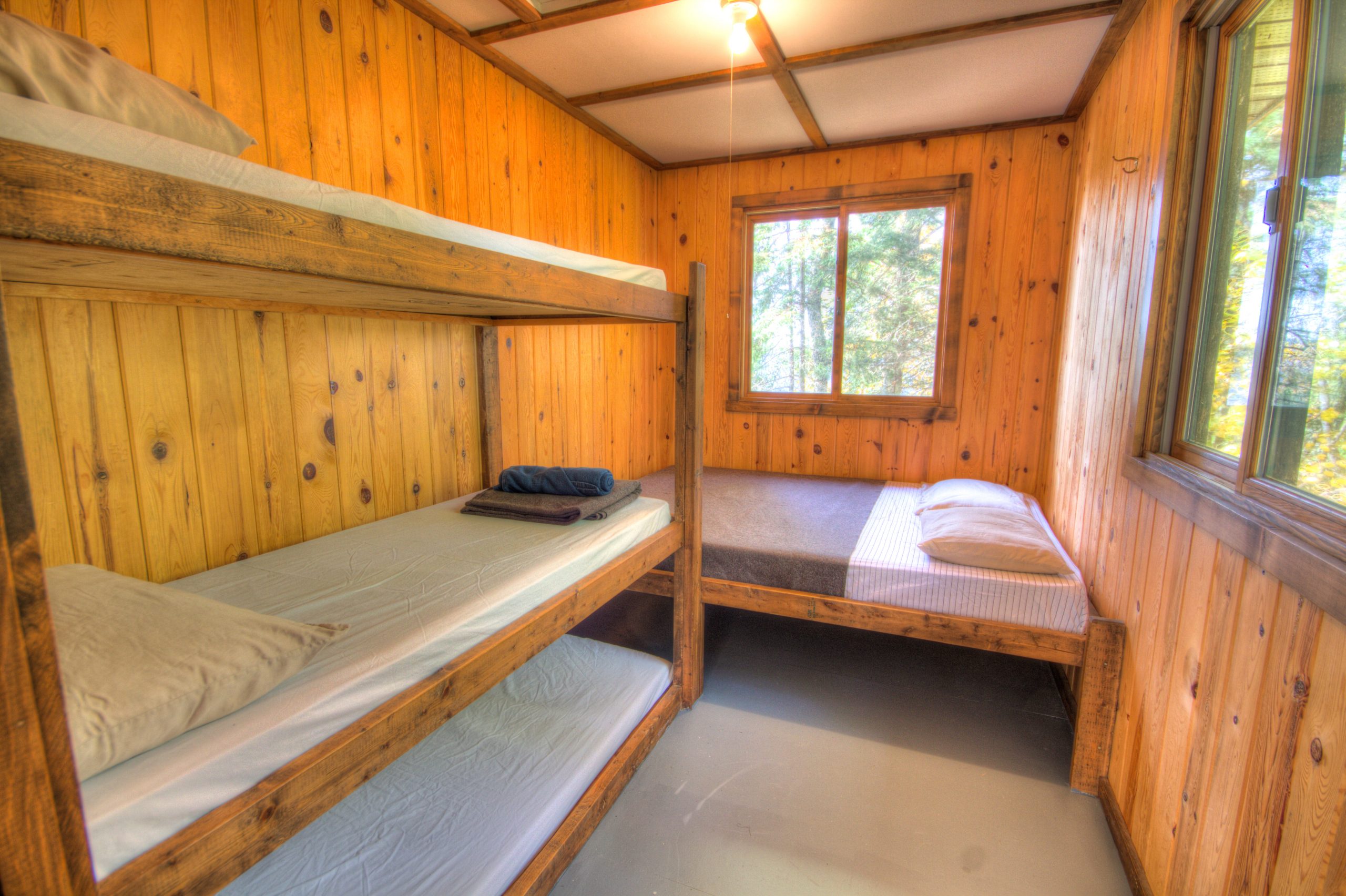 Batch cabin bedroom